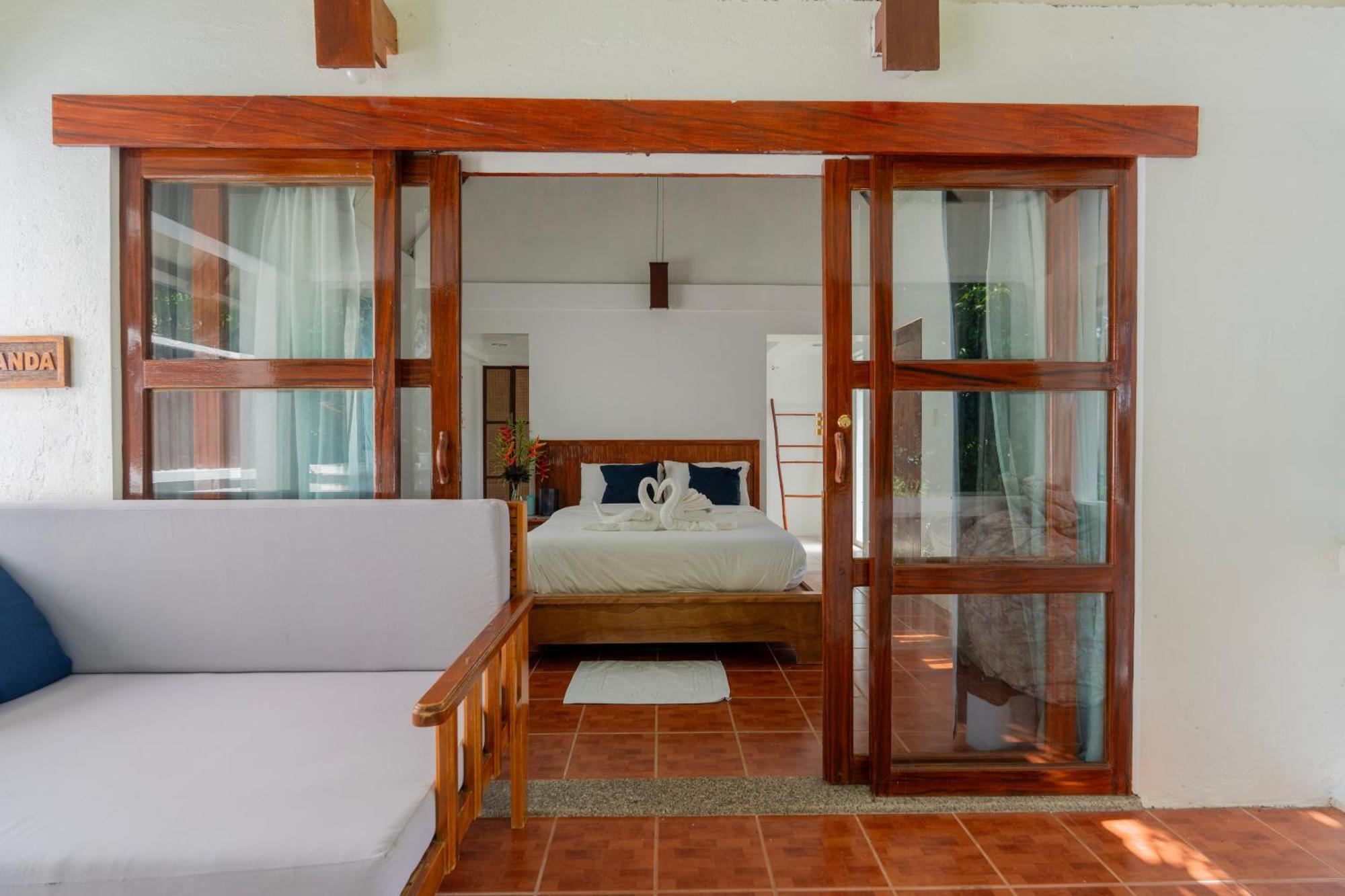 Casalay Boutique Villas&Dive Puerto Galera Extérieur photo